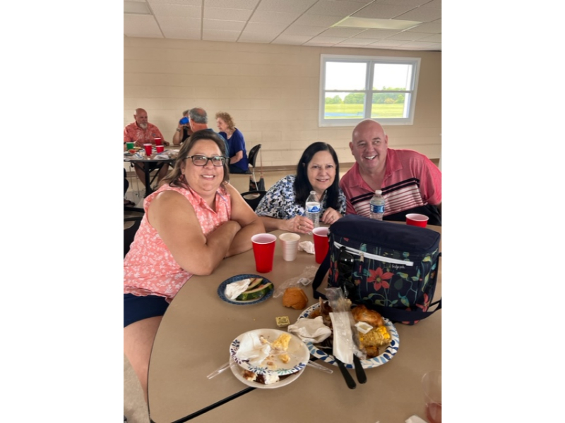 ./Gallery/2023 Picnic/IMG_3341.jpg